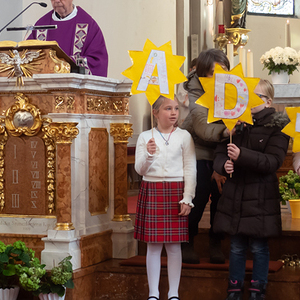 Familiengottesdienst der Volkschule Kopfing am 1.Adventsonntag