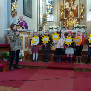 Familiengottesdienst der Volkschule Kopfing am 1.Adventsonntag