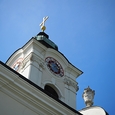Kirchtürme sind beliebte Nistplätze / © NewmillsPhotography / www.pixabay.com CC0 1.0 Kirchtürme sind beliebte Nistplätze