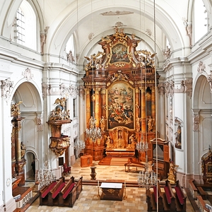Chor mit Hochaltar
