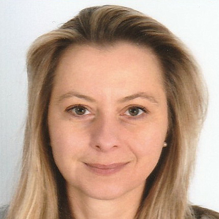  Anni Hurth